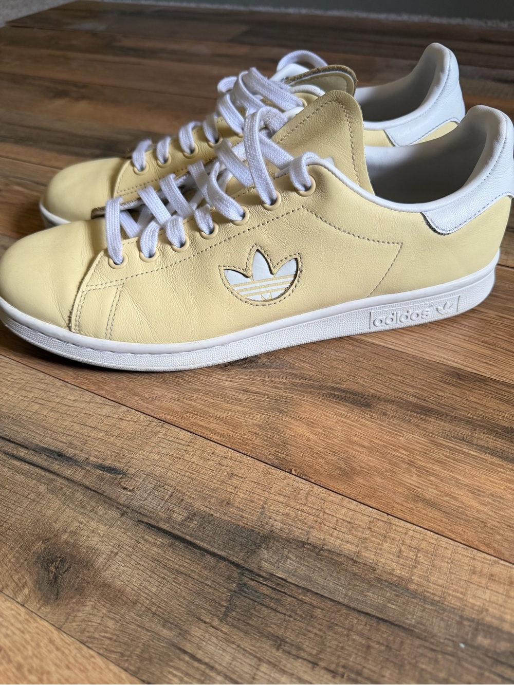 Adidas Leather Stan  Smith Shoes in Pale Yellow and White